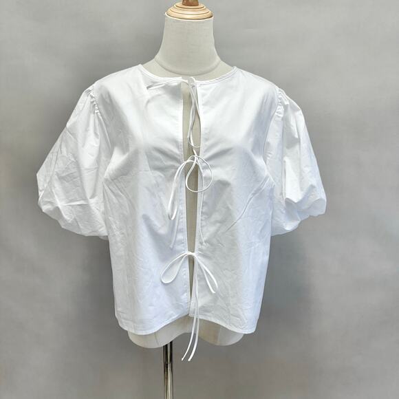Abercrombie & Fitch Short-Sleeve Tie-Front Top Solid White Size Medium NWT - Picture 8 of 12